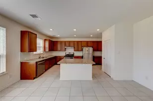 7218 Bakersfield Ct, Rosharon, TX 77583 - Photo 8
