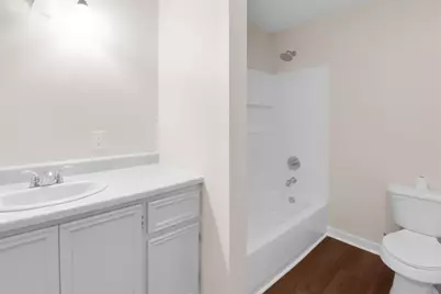 1606 W Humble Street, Baytown, TX 77520 - Photo 6