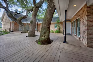 102 Creek Bend Ln, Columbus, TX 78934 - Photo 4