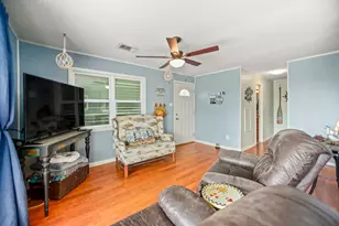 448 Stovall Dr, Palacios, TX 77465 - Photo 16