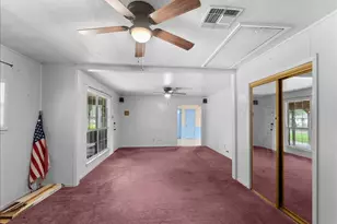 811 Shadowglen St, Channelview, TX 77530 - Photo 6