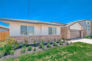819 Dhalia Petal, Missouri City, TX 77459 - Photo 2