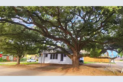 1621 California Street, Houston, TX 77006 - Photo 8