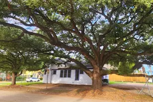1621 California St, Houston, TX 77006 - Photo 8