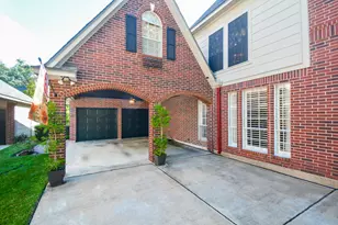 14210 Championship Ln, Houston, TX 77069 - Photo 4