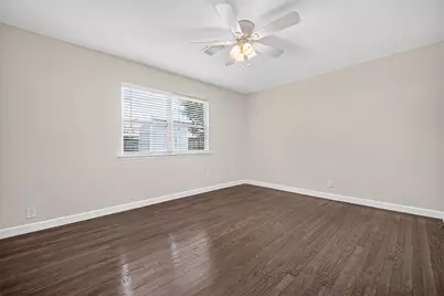 4421 Waycross Drive, Houston, TX 77035 - Photo 24