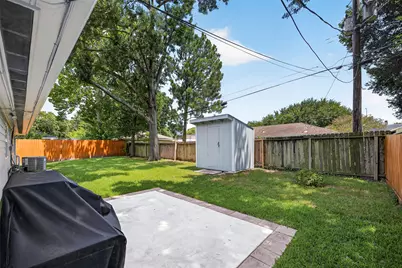 4421 Waycross Drive, Houston, TX 77035 - Photo 30