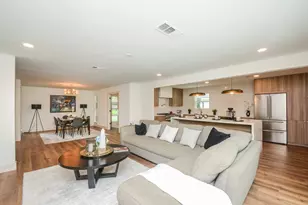 6214 Yarwell Dr, Houston, TX 77096 - Photo 6