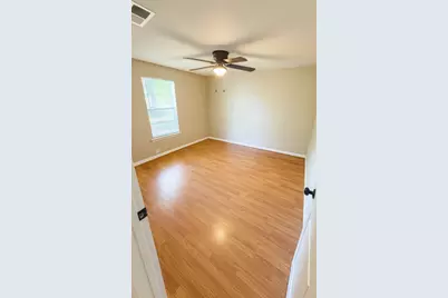 5717 Eunice Street, Texas City, TX 77591 - Photo 8