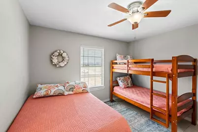 970 Gulfview Drive, Crystal Beach, TX 77650 - Photo 26