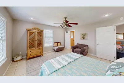 970 Gulfview Drive, Crystal Beach, TX 77650 - Photo 20