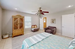 970 Gulfview Dr, Crystal Beach, TX 77650 - Photo 20