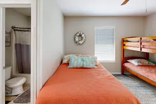 970 Gulfview Dr, Crystal Beach, TX 77650 - Photo 26
