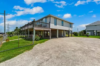 970 Gulfview Drive, Crystal Beach, TX 77650 - Photo 42