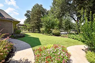 3315 Meadowside Dr, Sugar Land, TX 77478 - Photo 40