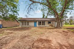 134 Scout Rd, Freeport, TX 77541 - Photo 1