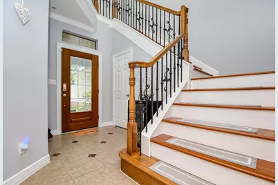 4212 Stonebridge Drive, Missouri City, TX 77459 - Photo 2