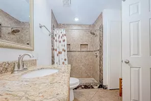 9520 Seawall Blvd, Galveston, TX 77554 - Photo 18