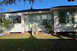 4623 Ave N 1/2, Galveston, TX 77551 - Photo 34