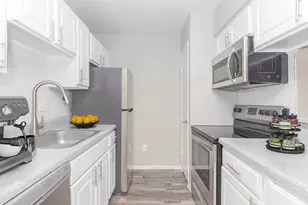 21717 Inverness Forest Blvd, Houston, TX 77073 - Photo 2