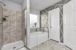 2411 Zephyr Ln, Rosenberg, TX 77471 - Photo 14