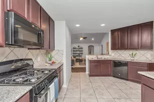 2411 Zephyr Ln, Rosenberg, TX 77471 - Photo 10