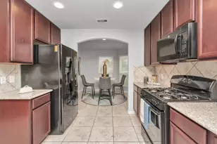 2411 Zephyr Ln, Rosenberg, TX 77471 - Photo 8