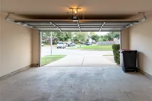 10214 Mills Run Dr, Houston, TX 77070 - Photo 32
