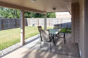 10214 Mills Run Dr, Houston, TX 77070 - Photo 36