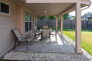 10214 Mills Run Dr, Houston, TX 77070 - Photo 38