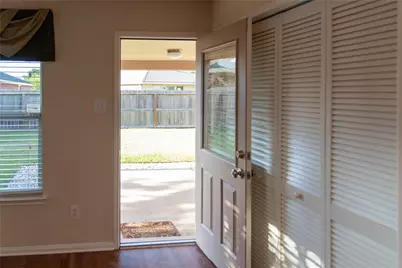 10214 Mills Run Drive, Houston, TX 77070 - Photo 34