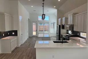 2402 Garden Arbor, Tomball, TX 77375 - Photo 4