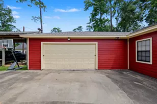 10985 Woods Ln, Cleveland, TX 77328 - Photo 36