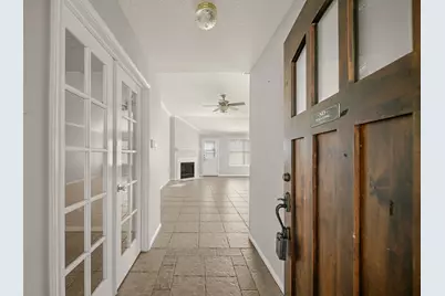 1242 Hunter Wood Drive, League City, TX 77573 - Photo 4
