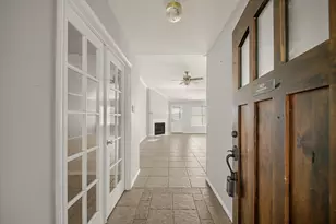 1242 Hunter Wood Dr, League City, TX 77573 - Photo 4