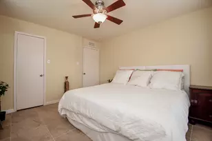 10555 Turtlewood Ct, Houston, TX 77072 - Photo 18