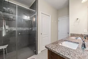 121 Alydar Dr, Victoria, TX 77901 - Photo 12