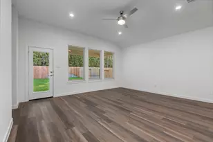 1069 Dancing Feather St, Montgomery, TX 77316 - Photo 24