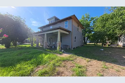 1303 5th Street, Bay City, TX 77414 - Photo 2