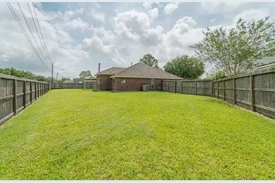 11102 Sage Linda Lane, Houston, TX 77089 - Photo 12