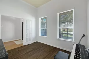 326 Polar Bear Trl, Crosby, TX 77532 - Photo 8