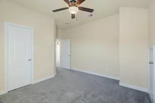 326 Polar Bear Trl, Crosby, TX 77532 - Photo 34