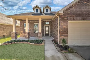 326 Polar Bear Trl, Crosby, TX 77532 - Photo 4