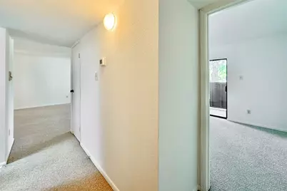 3075 Walnut Bend Lane #22, Houston, TX 77042 - Photo 10