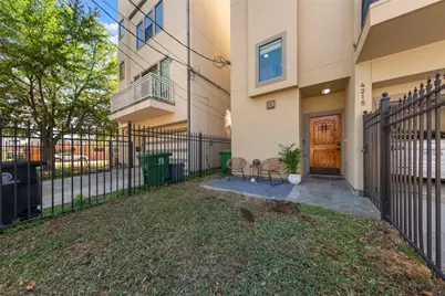 4215 Lillian Street, Houston, TX 77007 - Photo 6