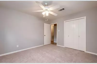 810 Borden Street, Sugar Land, TX 77478 - Photo 16