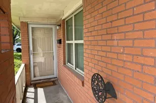 1805 Wycliffe Dr, Houston, TX 77043 - Photo 2