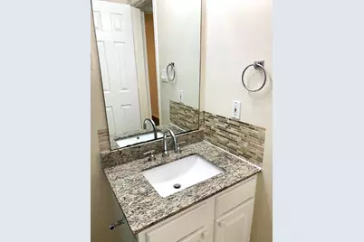 1710 Emerald Lake Court, Houston, TX 77062 - Photo 10