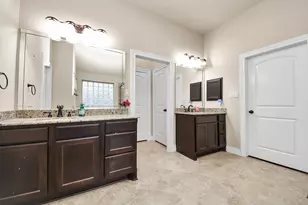 16211 Canova Hill Ln, Houston, TX 77044 - Photo 24