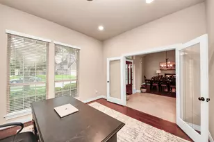 16211 Canova Hill Ln, Houston, TX 77044 - Photo 38